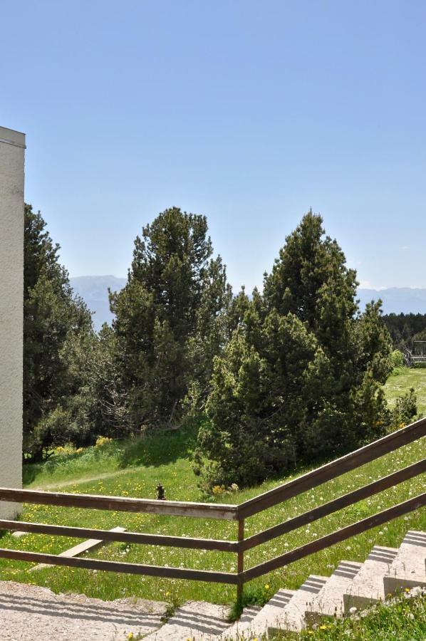 Airelle, bel appartement avec loggia vue montagne Font-Romeu-Odeillo-Via Esterno foto