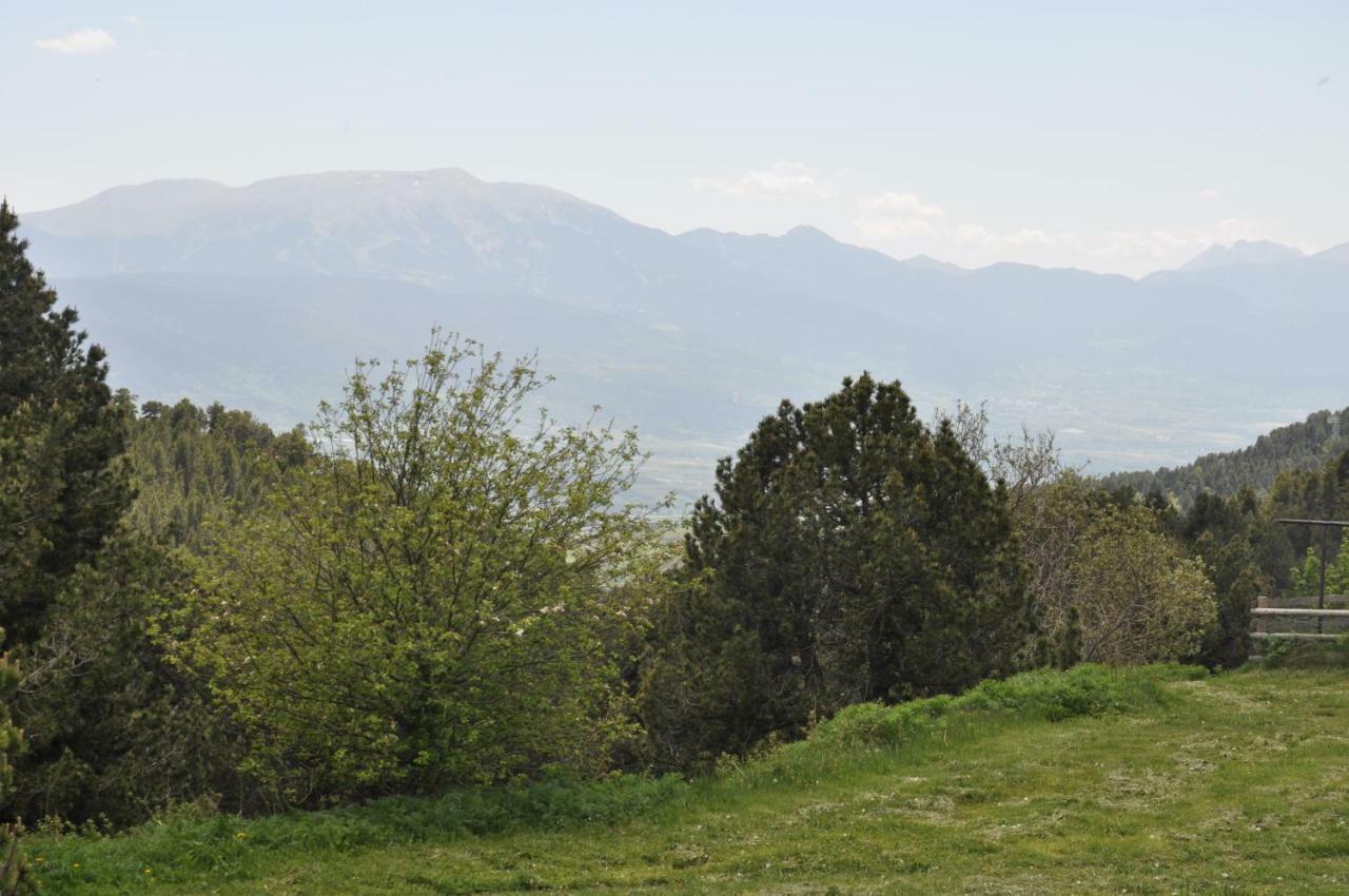 Airelle, bel appartement avec loggia vue montagne Font-Romeu-Odeillo-Via Esterno foto